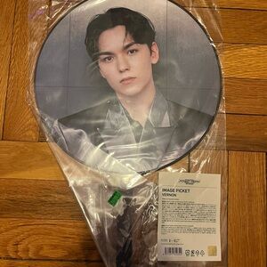 Vernon Seventeen Image Picket- Sealed - Right Here World tour Japan